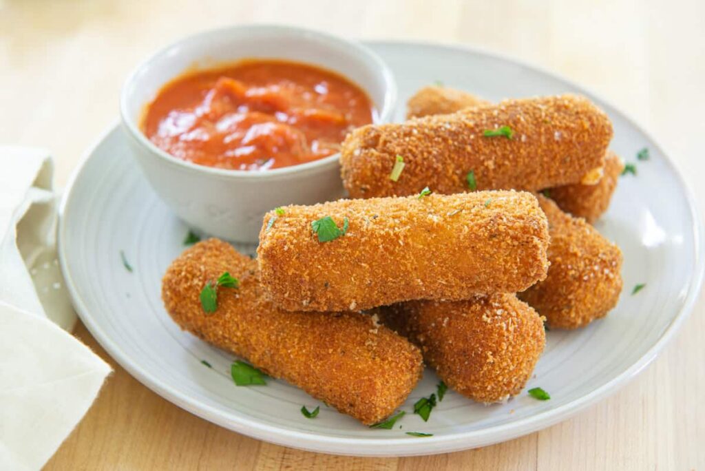 Mozzarella Cheese Sticks ($4)